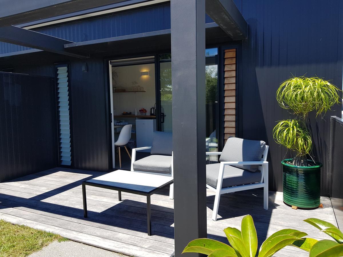 Bed and Breakfast Admiral Waters Cooks Beach Exterior foto